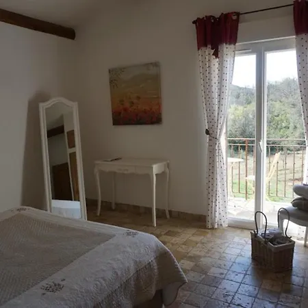 Pensión La Buisse 4*