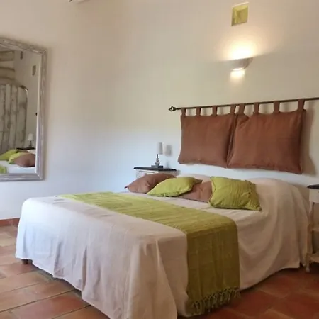 Pensión La Buisse 4*